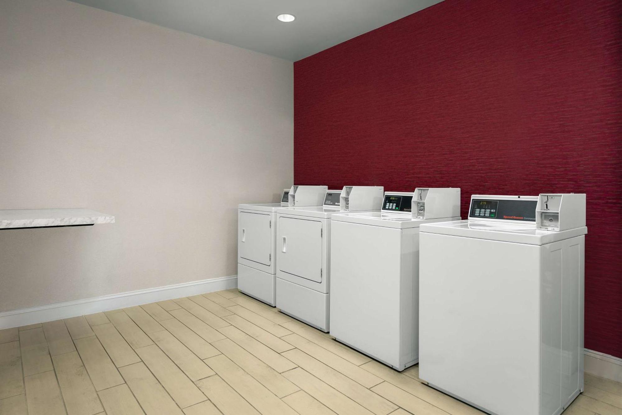 Home2 Suites By Hilton Jacksonville, Nc Εξωτερικό φωτογραφία